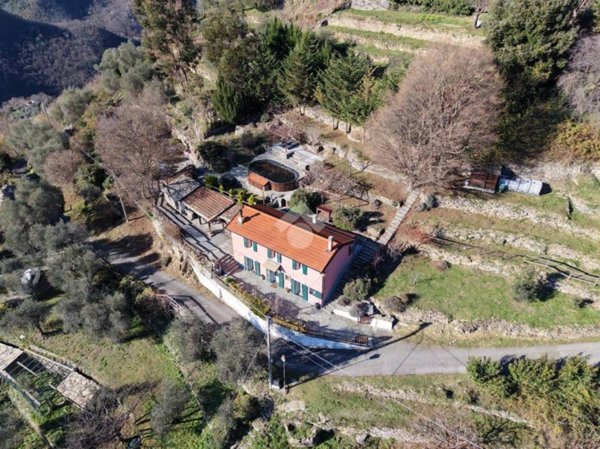 casa indipendente in vendita a Molini di Triora