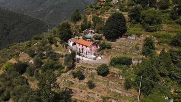 casa indipendente in vendita a Molini di Triora