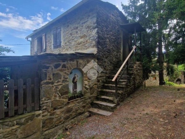 appartamento in vendita a Molini di Triora