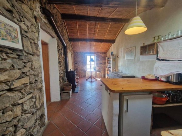 appartamento in vendita a Molini di Triora in zona Agaggio Superiore