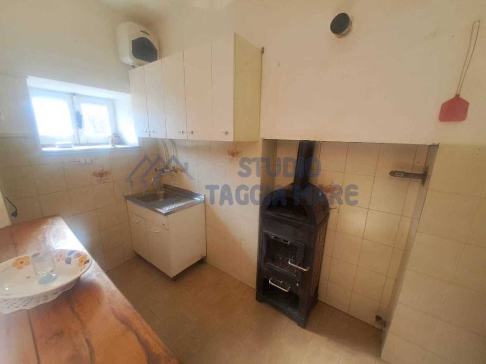 casa indipendente in vendita a Molini di Triora in zona Andagna