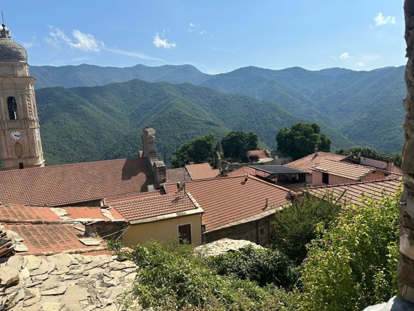 appartamento in vendita a Molini di Triora in zona Andagna