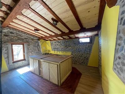 casa indipendente in vendita a Molini di Triora in zona Andagna