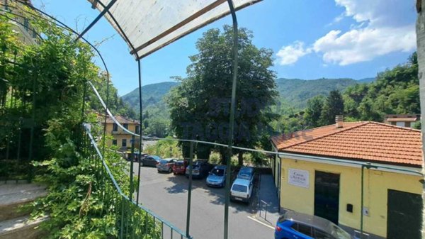 casa indipendente in vendita a Molini di Triora in zona Corte