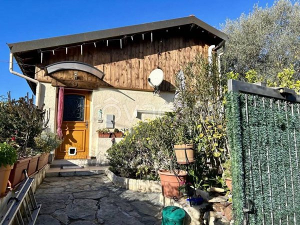 casa indipendente in vendita ad Olivetta San Michele
