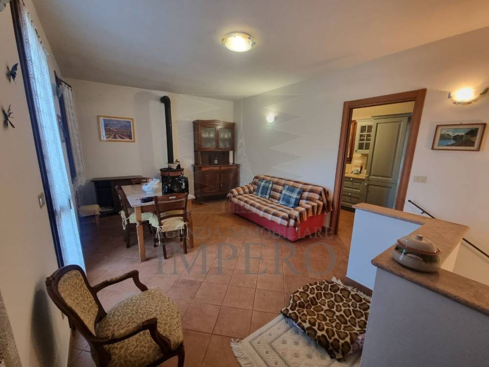 casa indipendente in vendita ad Olivetta San Michele in zona San Michele