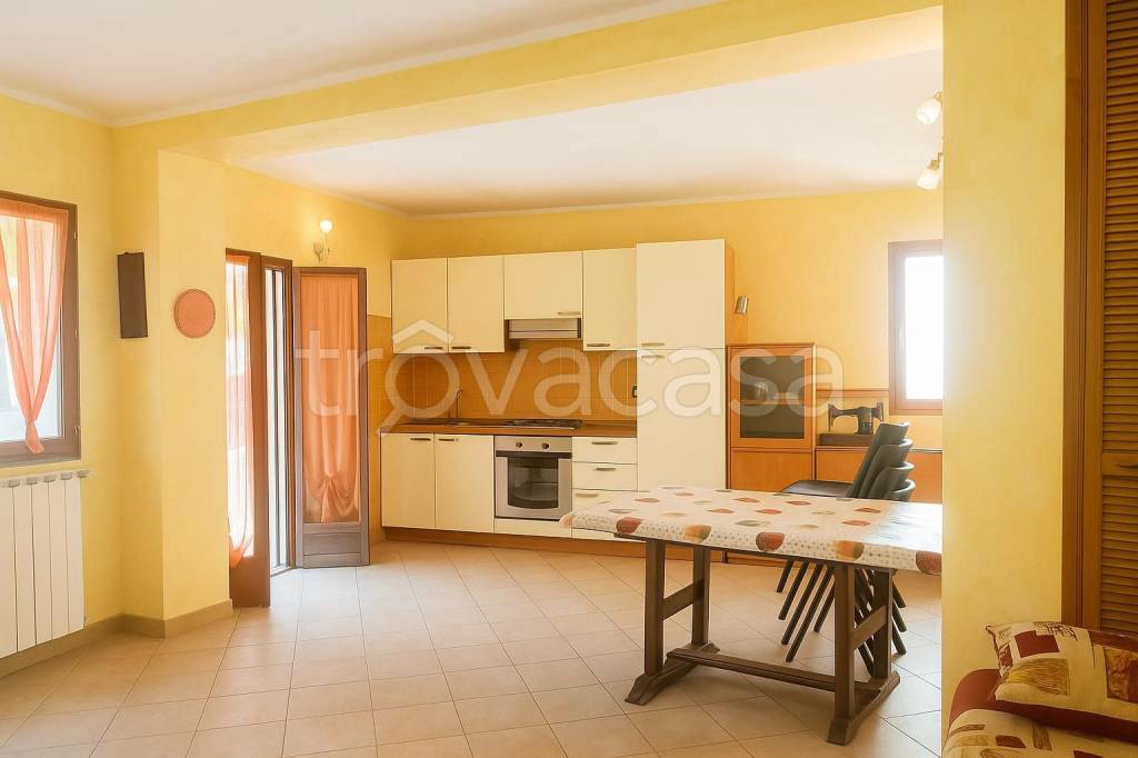 appartamento in vendita ad Olivetta San Michele in zona San Michele