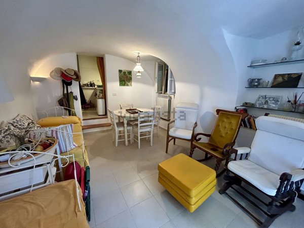 appartamento in vendita ad Olivetta San Michele