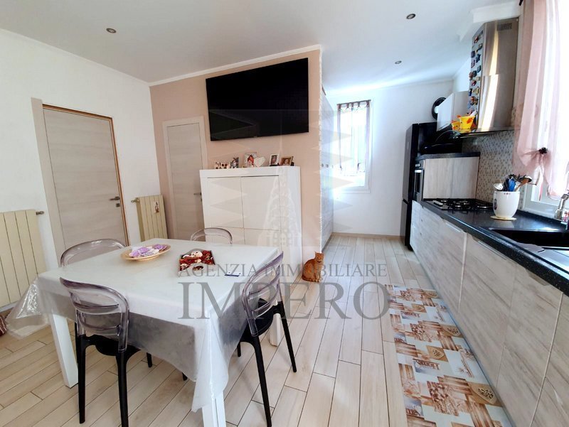 appartamento in vendita ad Olivetta San Michele in zona San Michele