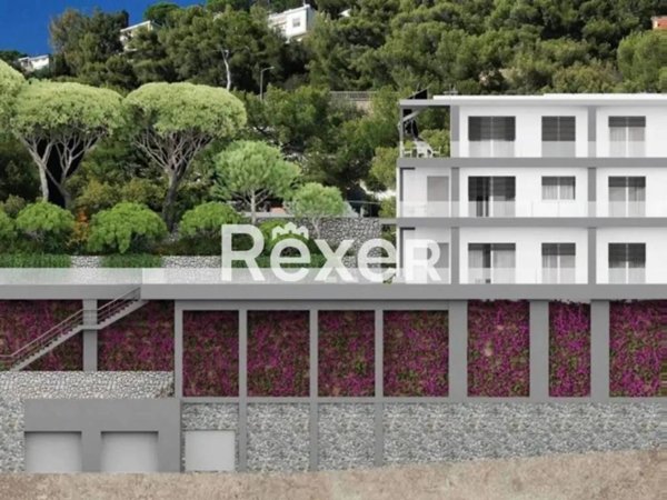 casa indipendente in vendita ad Ospedaletti