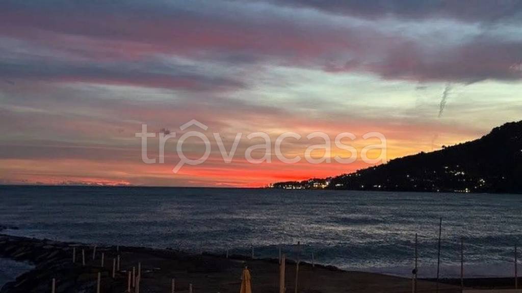 appartamento in vendita ad Ospedaletti