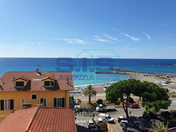 appartamento in vendita ad Ospedaletti