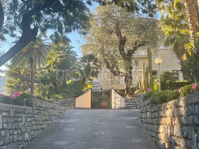 appartamento in vendita ad Ospedaletti