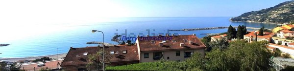 appartamento in vendita ad Ospedaletti