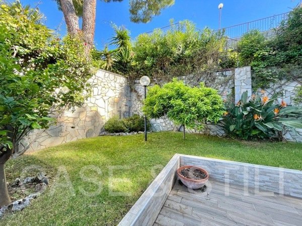 appartamento in vendita ad Ospedaletti