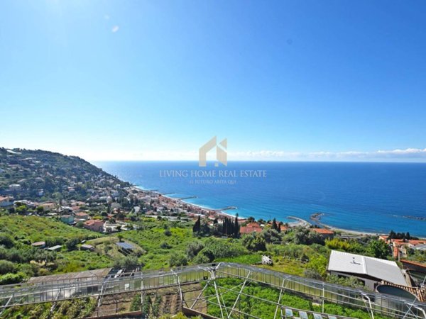 casa indipendente in vendita ad Ospedaletti