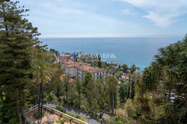 appartamento in vendita ad Ospedaletti