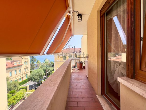 appartamento in vendita ad Ospedaletti