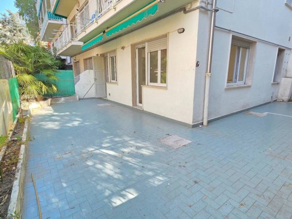 appartamento in vendita ad Ospedaletti