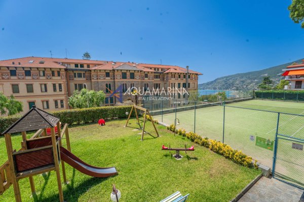 appartamento in vendita ad Ospedaletti