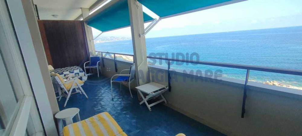 appartamento in vendita ad Ospedaletti