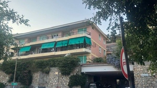 appartamento in vendita ad Ospedaletti