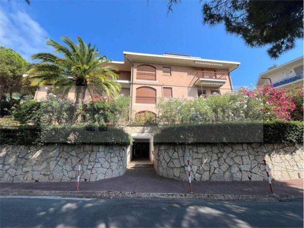 appartamento in vendita ad Ospedaletti