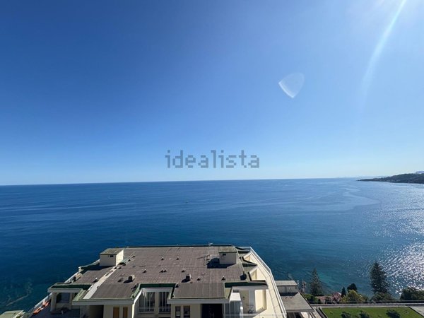 appartamento in vendita ad Ospedaletti