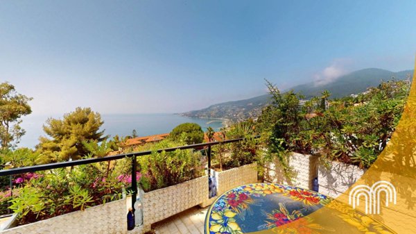 appartamento in vendita ad Ospedaletti