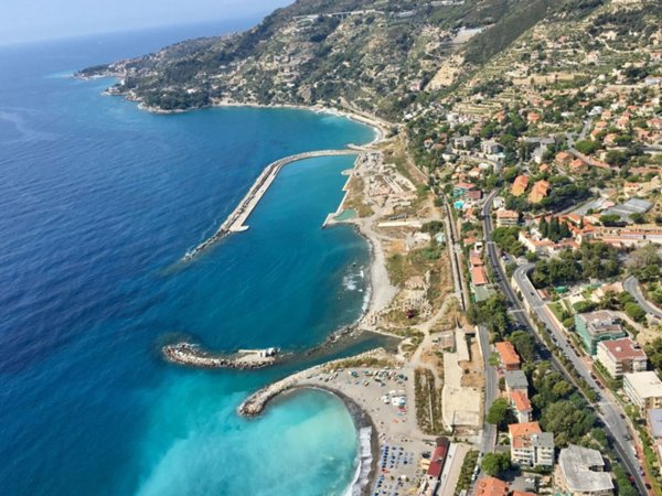 appartamento in vendita ad Ospedaletti