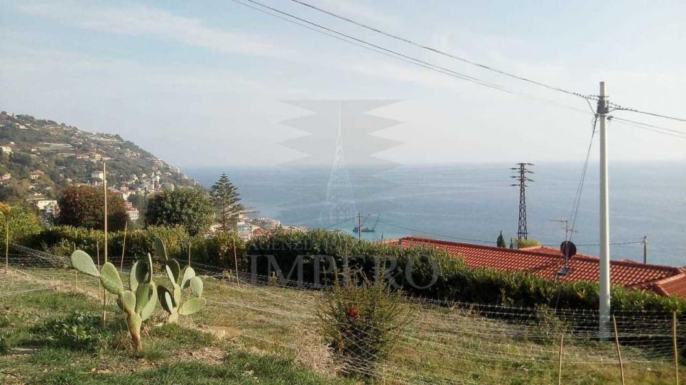 terreno edificabile in vendita ad Ospedaletti