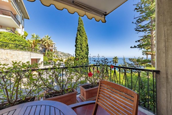 appartamento in vendita ad Ospedaletti