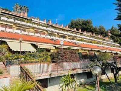 appartamento in vendita ad Ospedaletti