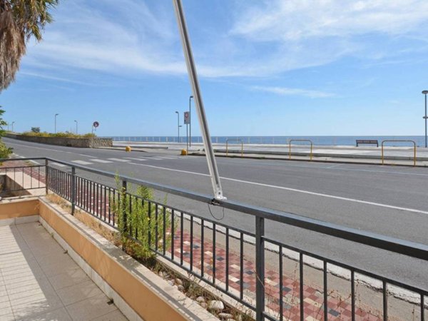 appartamento in vendita ad Ospedaletti