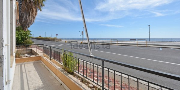 appartamento in vendita ad Ospedaletti