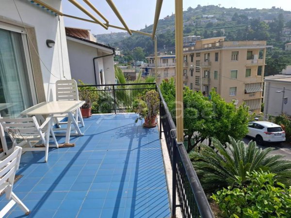 appartamento in vendita ad Ospedaletti
