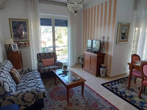 appartamento in vendita ad Ospedaletti