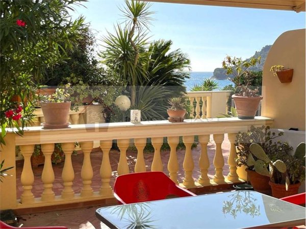 appartamento in vendita ad Ospedaletti