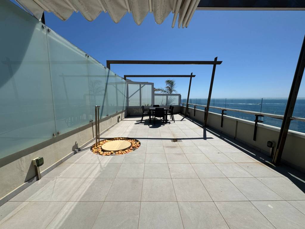 appartamento in vendita ad Ospedaletti