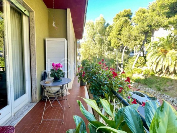 appartamento in vendita ad Ospedaletti