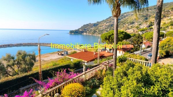 appartamento in vendita ad Ospedaletti