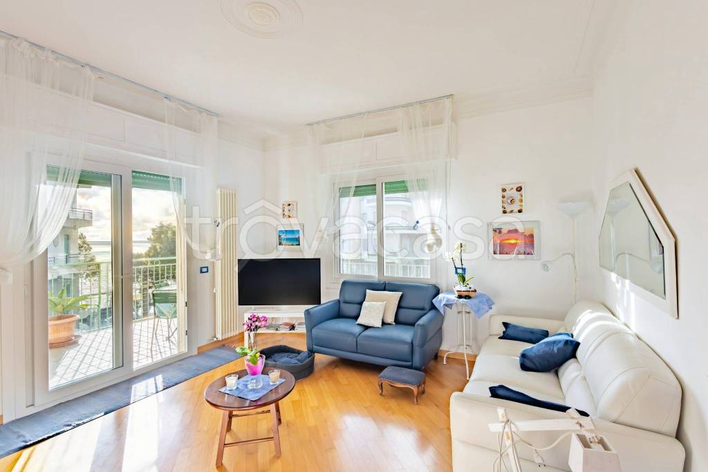 appartamento in vendita ad Ospedaletti