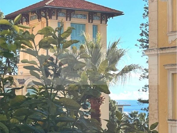 appartamento in vendita ad Ospedaletti