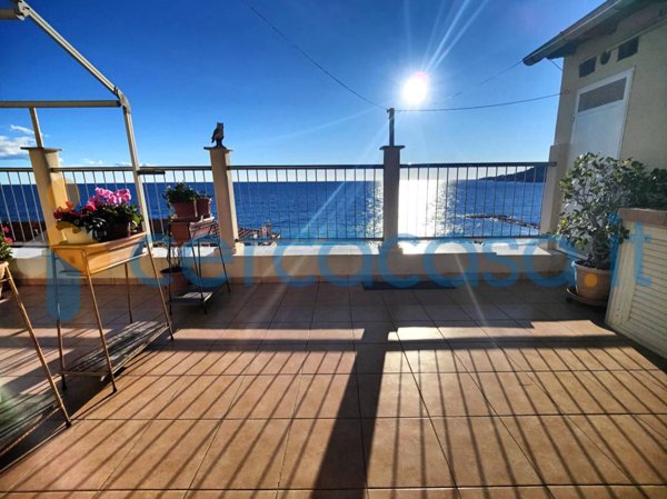 appartamento in vendita ad Ospedaletti