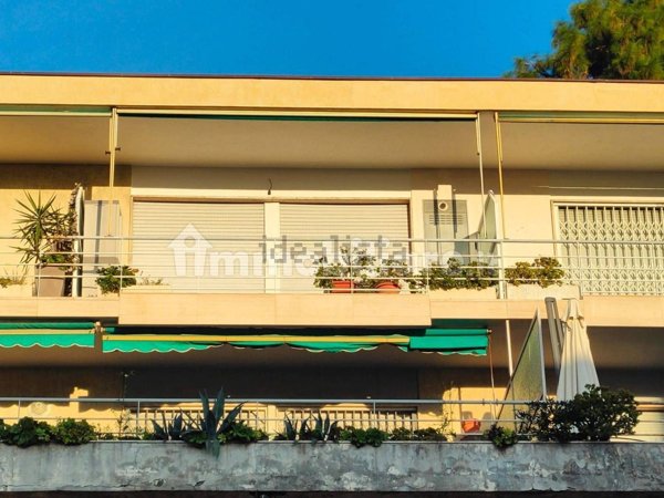 appartamento in vendita ad Ospedaletti in zona Porrine