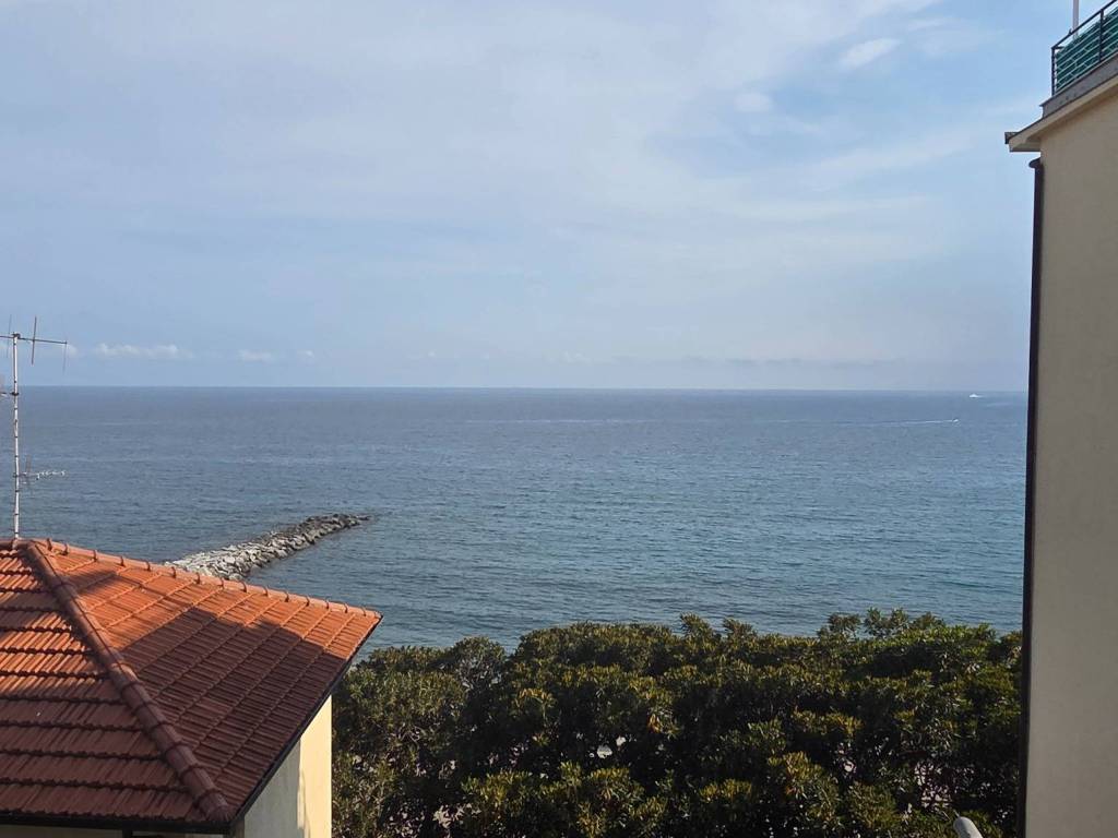 appartamento in vendita ad Ospedaletti