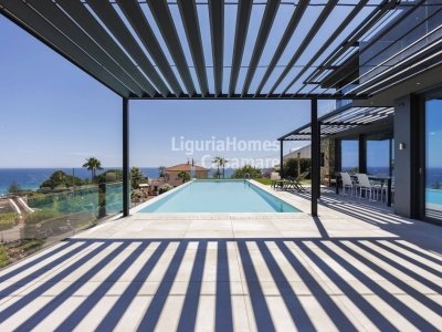 casa indipendente in vendita ad Ospedaletti