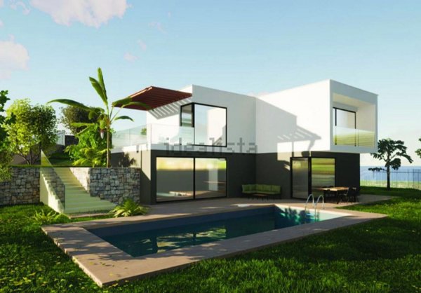 pentavano in vendita ad Ospedaletti