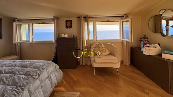 appartamento in vendita ad Ospedaletti