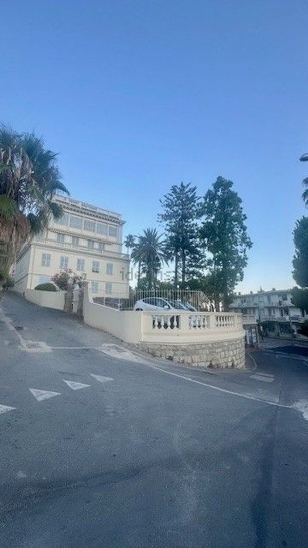 appartamento in vendita ad Ospedaletti